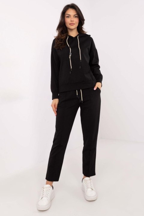 Spodnie Komplet Model MI-KMPL-M6125.58P Black - Italy Moda - uniwersalny Spodnie Komplet Model MI-KMPL-M6125.58P Black - Italy Moda - uniwersalny