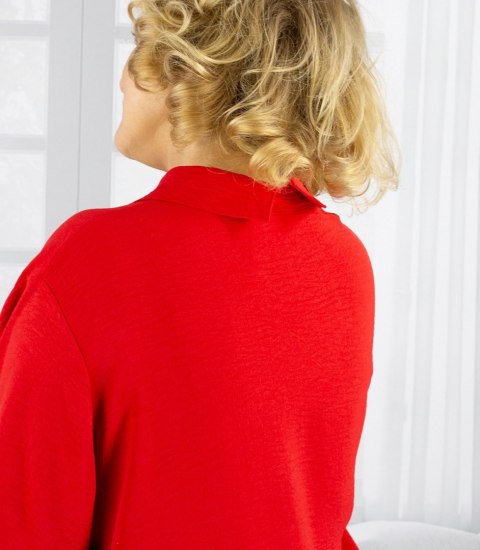 Elegancka koszula oversize z ozdobnym kołnierzykiem "VIVIANNE" (Czerwony) Elegancka koszula oversize z ozdobnym kołnierzykiem "VIVIANNE" (Czerwony)