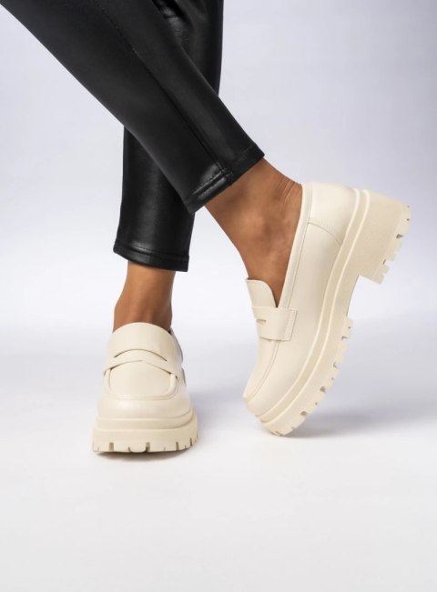 Damskie Mokasyny - Kremowe MILANO BEIGE - 37 Damskie Mokasyny - Kremowe MILANO BEIGE - 37
