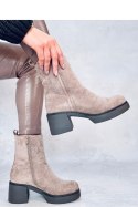 Botki na stabilnym obcasie RUFFIN KHAKI - Inello - 41 Botki na stabilnym obcasie RUFFIN KHAKI - Inello - 41