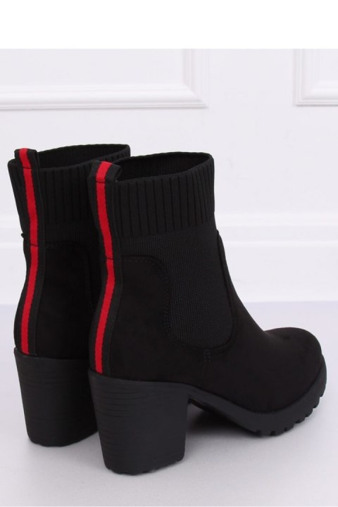 BOTKI NA OBCASIE CZARNE M370 BLACK - Inello - 40 BOTKI NA OBCASIE CZARNE M370 BLACK - Inello - 40
