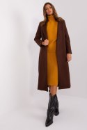 Płaszcz Damski Model TW-PL-BI-5312-1.31 Dark Brown - Och Bella - L Płaszcz Damski Model TW-PL-BI-5312-1.31 Dark Brown - Och Bella - L