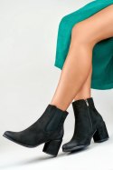Botki Model Blaise 260038B-SU Black Zamsz - PRIMO - 40 Botki Model Blaise 260038B-SU Black Zamsz - PRIMO - 40