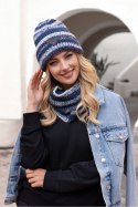 MUSCARI zimowa czapka damska w paski z cekinami kolor jeans - Kamea - uniwersalny MUSCARI zimowa czapka damska w paski z cekinami kolor jeans - Kamea - uniwersalny